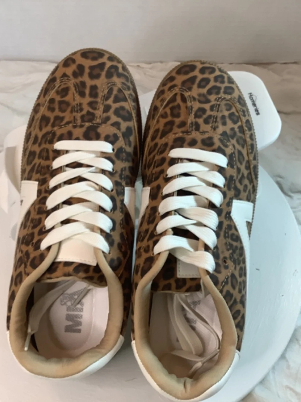 NWT Mia Girl leopard‎ animal print sneakers sz. 8